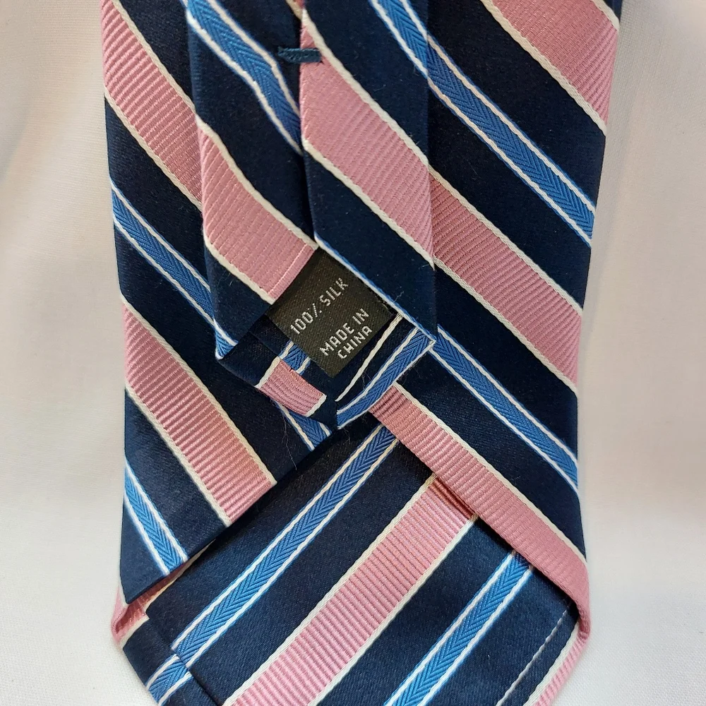 JOS. A. BANK 100% Silk Striped Mens Repp Tie‎ Pink Navy Necktie 60”x 3.75